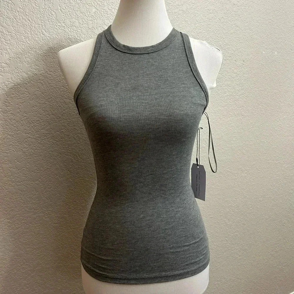 2 Better together tank tops - Picture 1 of 5